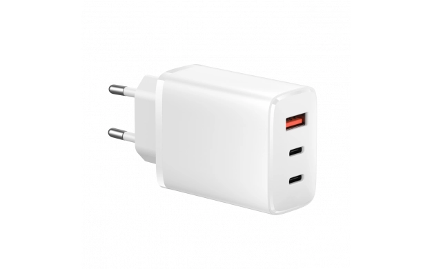 ADAPTED 2xTUPE-C / 1xTUPE-A 65W WHITE